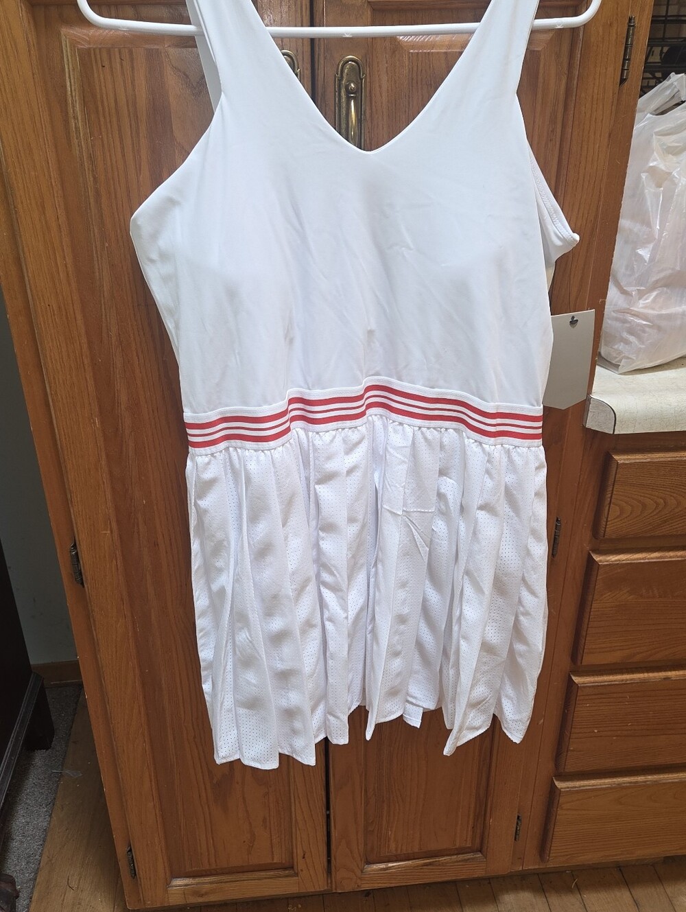 New women's Avia size XL (16/18) tennis dress with built-in shorts